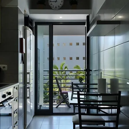 Guestready - A Sunny Delight In 아파트 푼샬