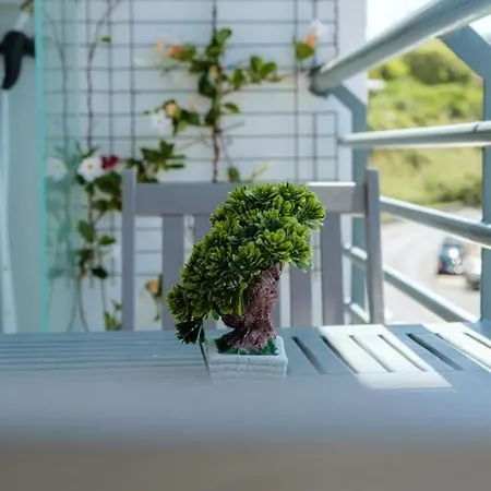 Guestready - A Sunny Delight In