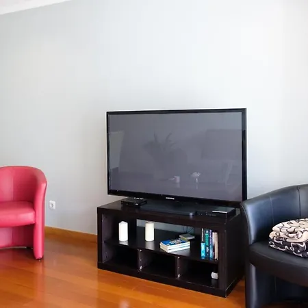 Guestready - A Sunny Delight In *