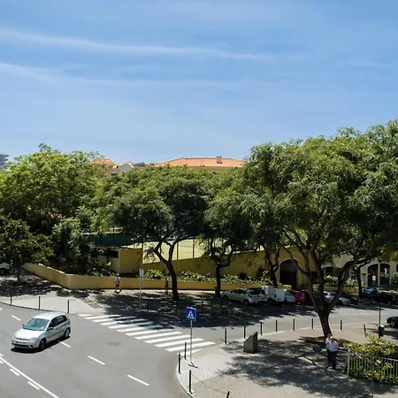 Апартаменты Guestready - A Sunny Delight In Фуншал