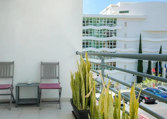 Apartament Guestready - A Sunny Delight In Funchal (Madeira)